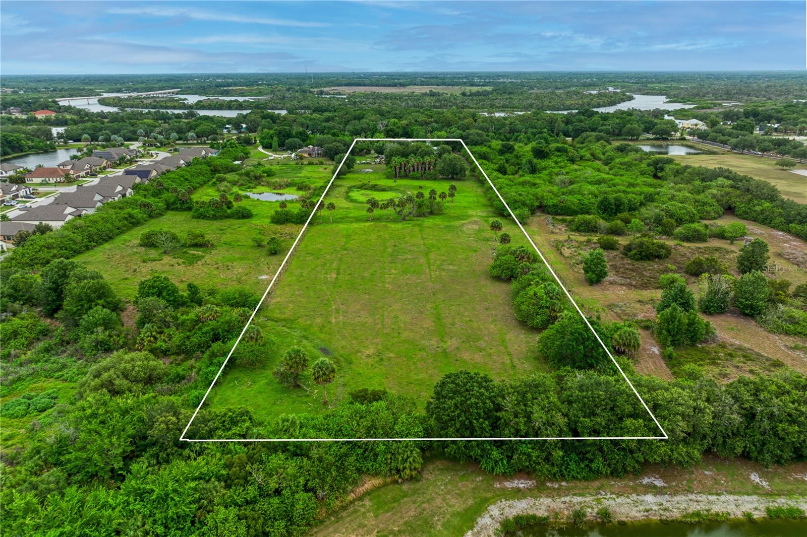 Listing photo id 0 for 11920 Upper Manatee River Road