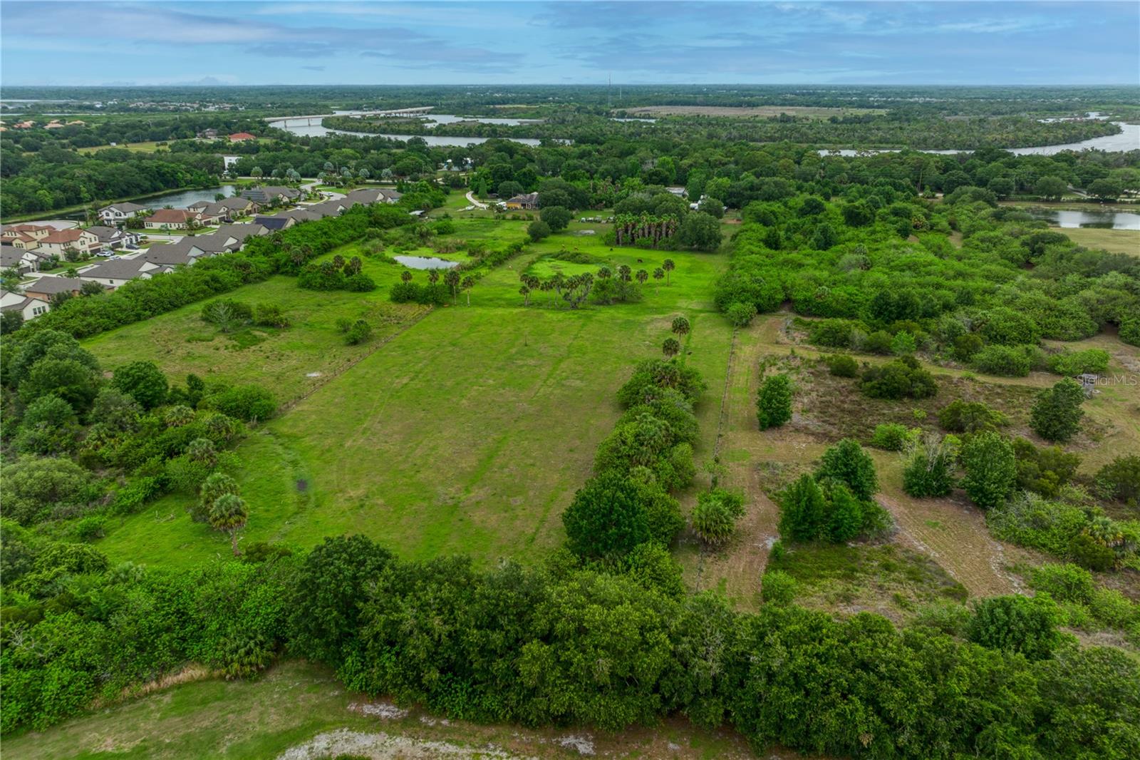 Image 8 of 11 For 11920 Upper Manatee River Road