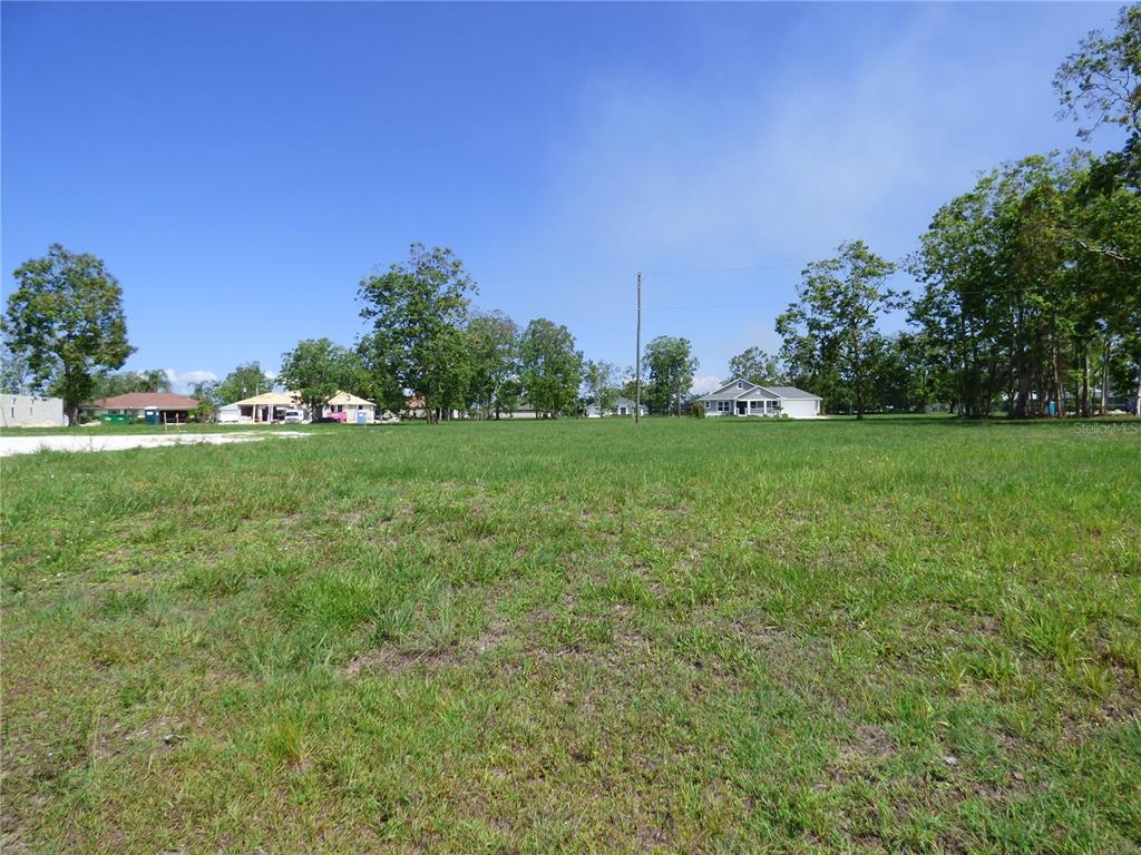 Image 2 of 15 For 16242 Maya Circle