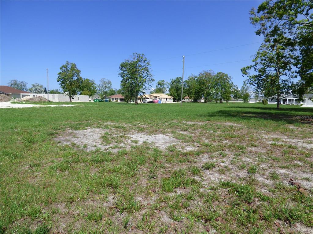 Image 7 of 15 For 16242 Maya Circle