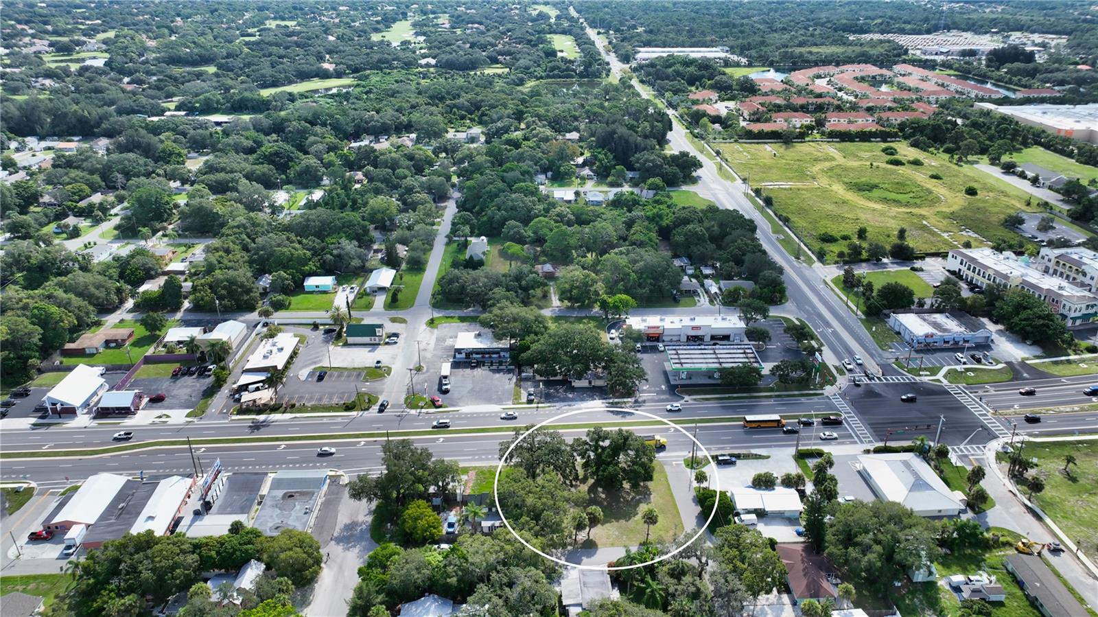 Image 44 of 57 For 51 Tamiami Trail