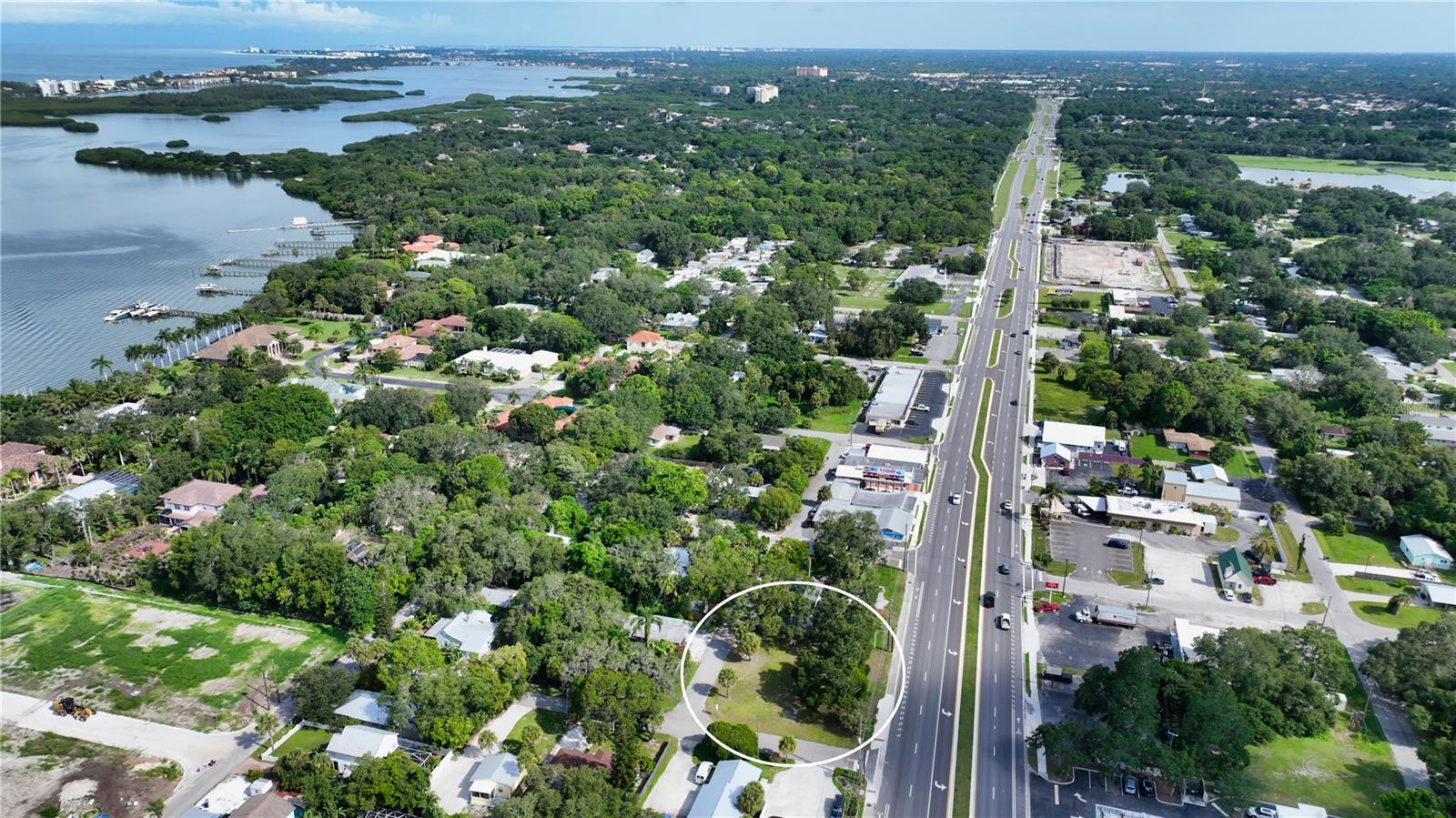 Image 46 of 57 For 51 Tamiami Trail