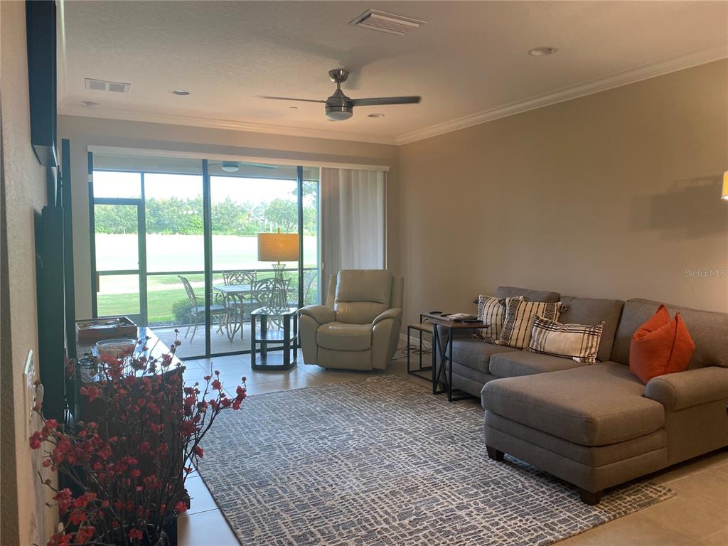 Image 10 of 19 For 12730 Sorrento Way 103
