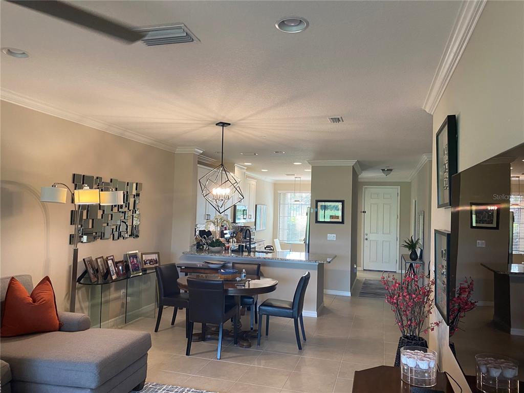Image 11 of 19 For 12730 Sorrento Way 103