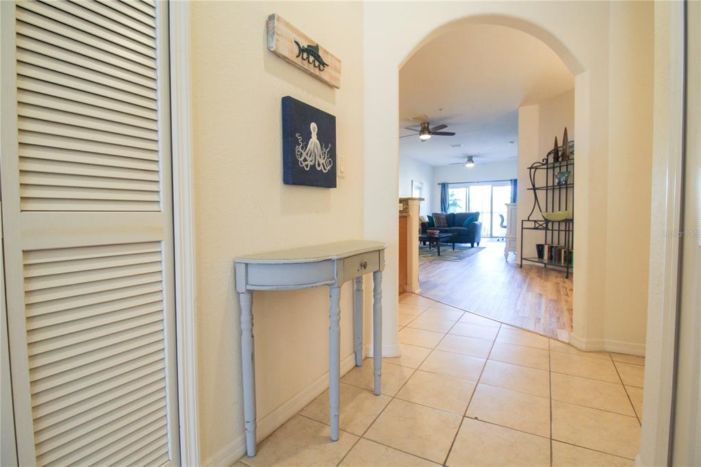 Listing photo id 9 for 101 Natures Way 1202