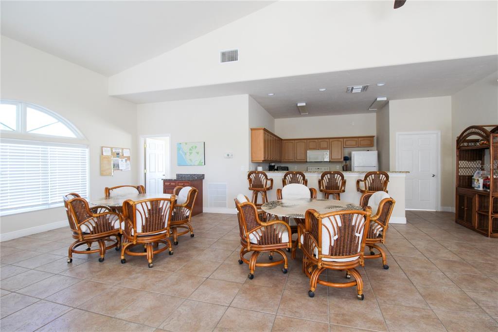 Listing photo id 36 for 101 Natures Way 1202