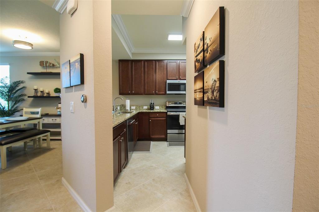 Image 23 of 62 For 16804 Vardon Terrace 108