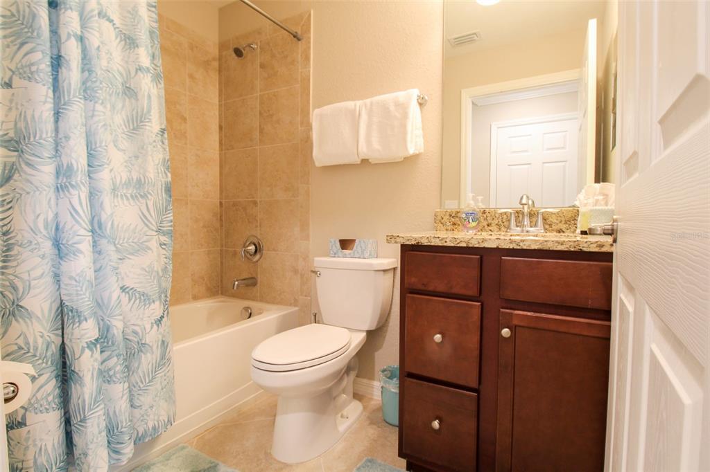 Image 32 of 62 For 16804 Vardon Terrace 108