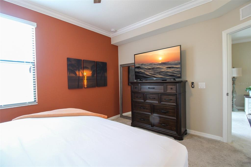 Image 50 of 62 For 16804 Vardon Terrace 108
