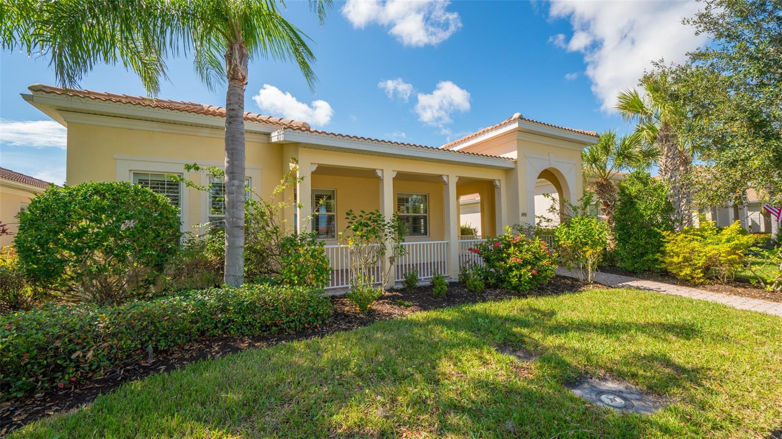 Details for 1498 Ernesto Drive, SARASOTA, FL 34238