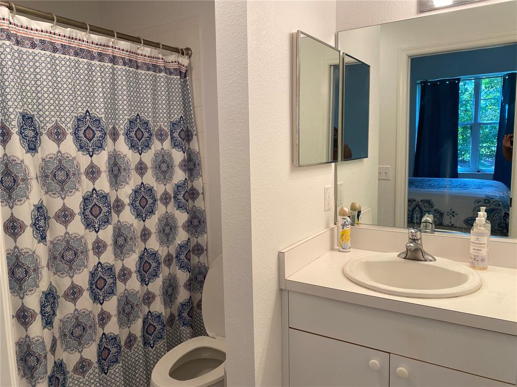 Image 12 of 21 For 8375 Glenrose Way 211