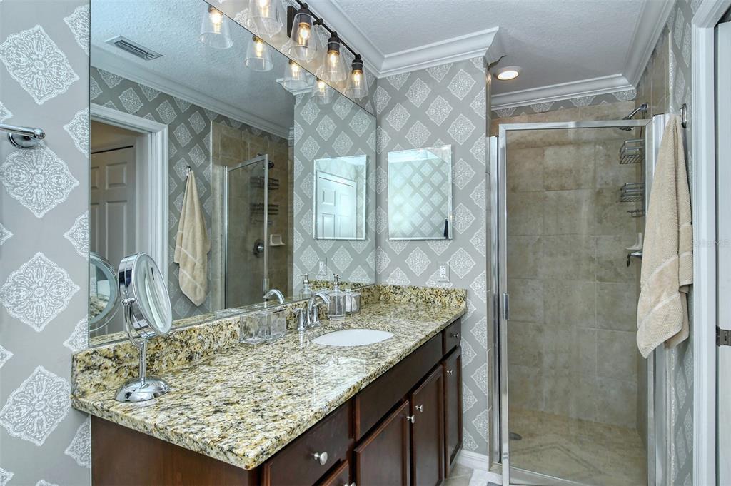 Image 16 of 63 For 16706 Vardon Terrace 105