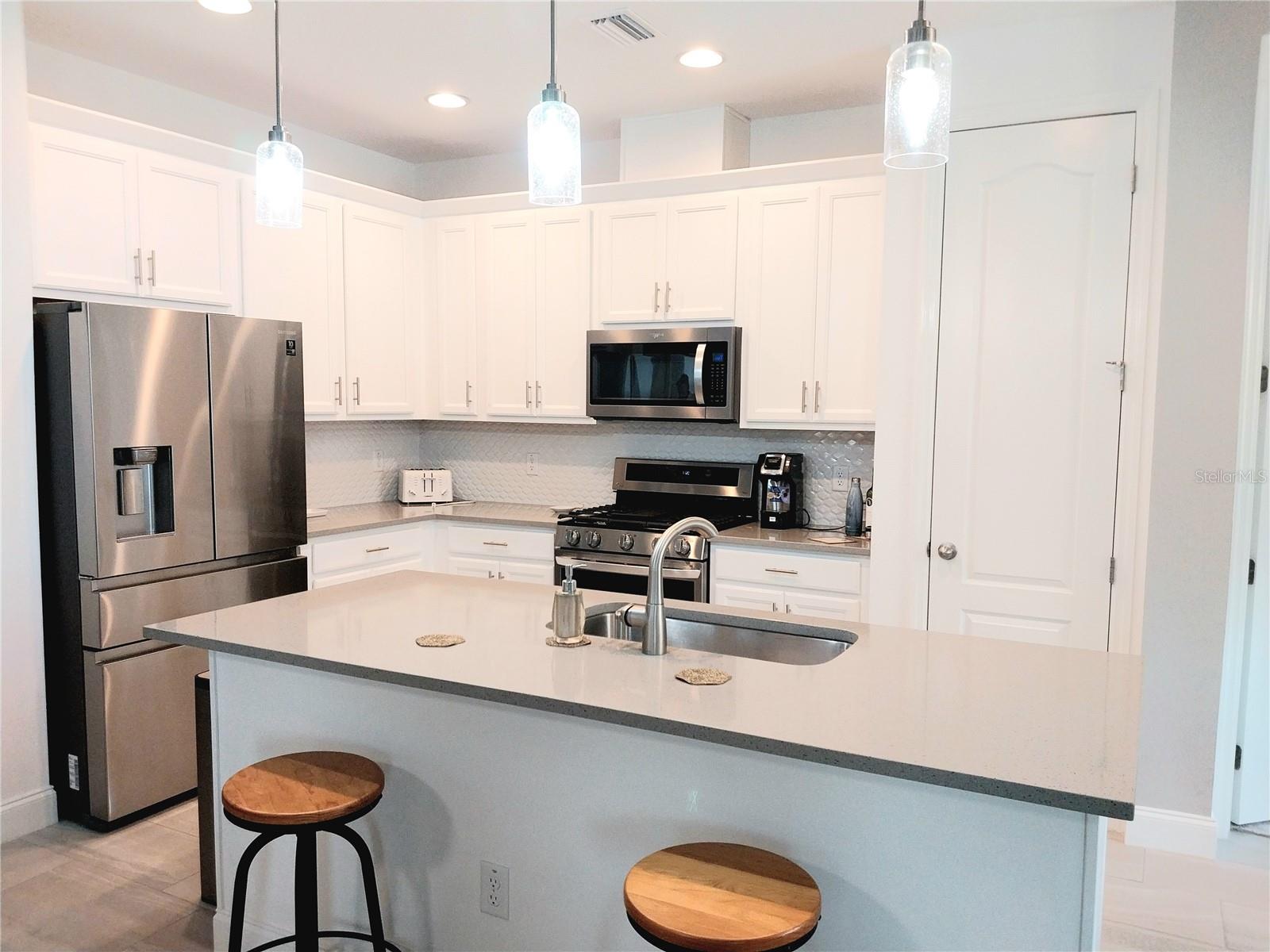 Image 10 of 22 For 10102 Carnoustie Place