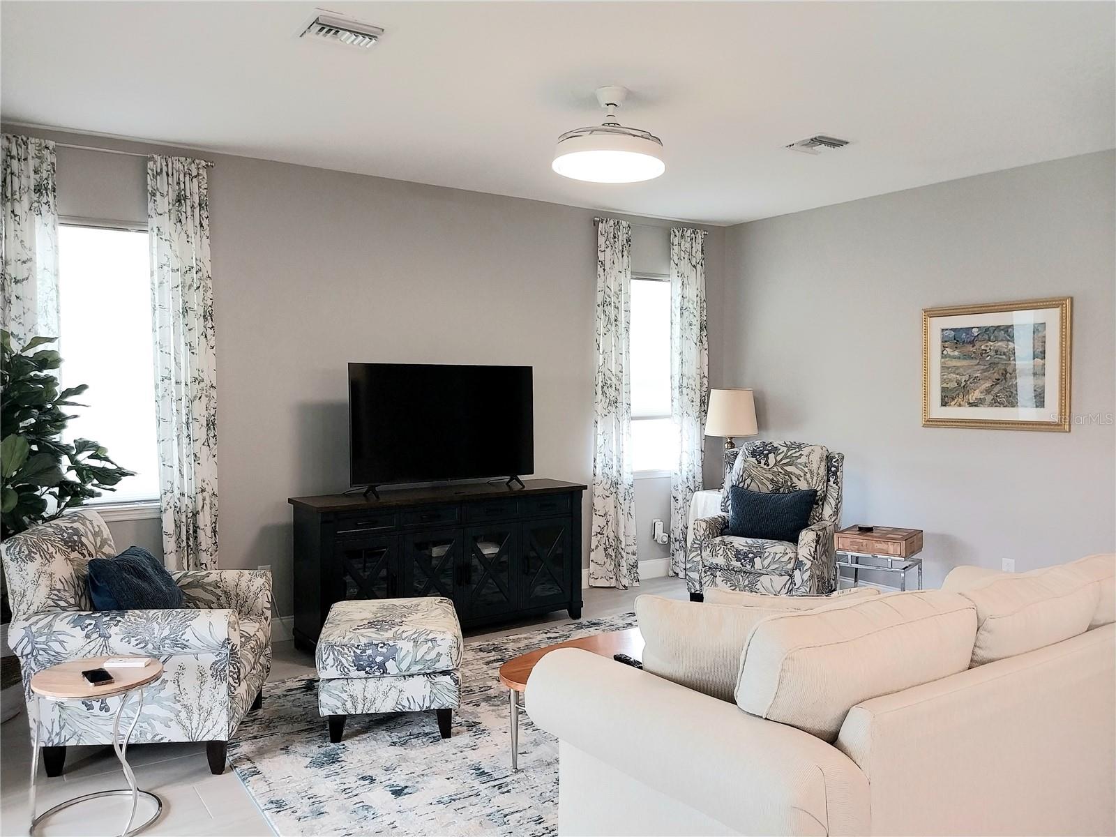 Image 12 of 22 For 10102 Carnoustie Place