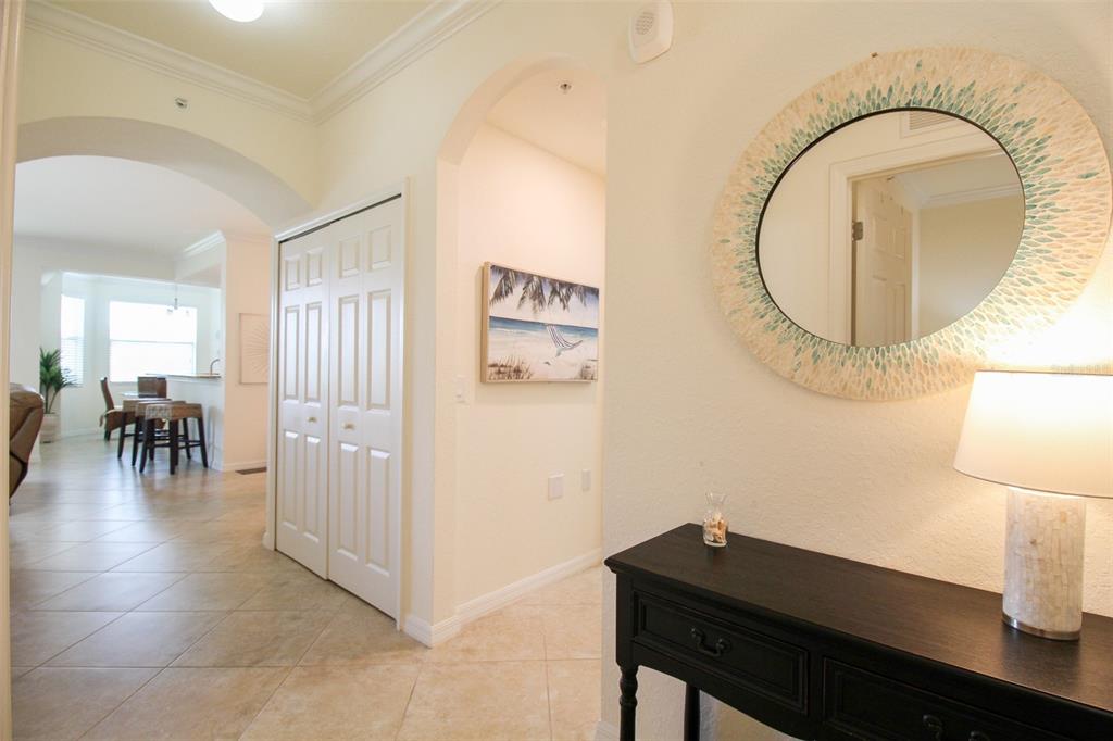 Image 22 of 53 For 16814 Vardon Terrace 102