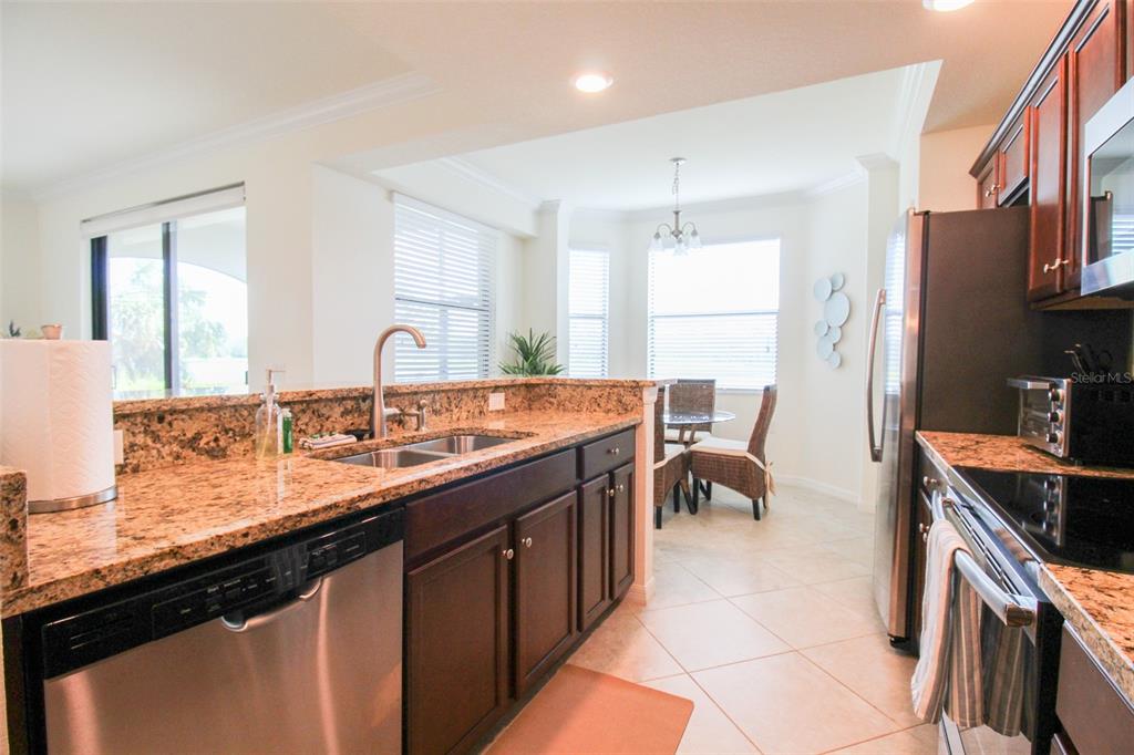 Image 36 of 53 For 16814 Vardon Terrace 102