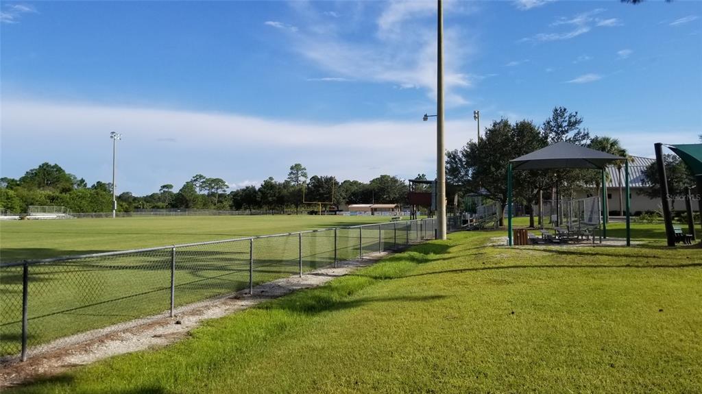 Listing photo id 23 for 1127227518 Spiral Lane