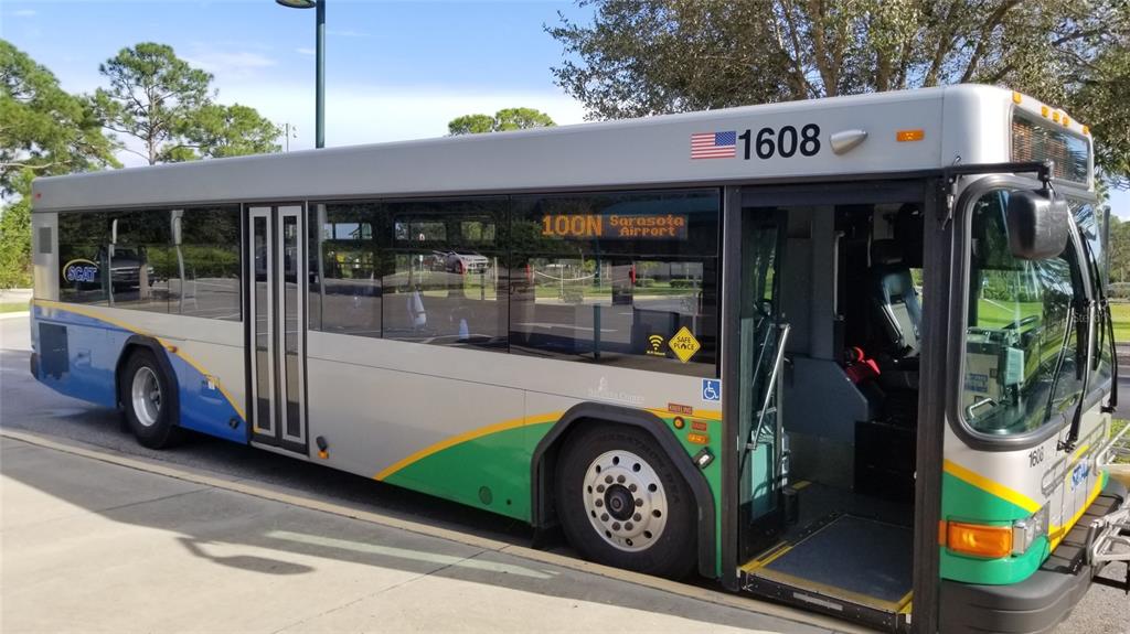 Listing photo id 25 for 1127227518 Spiral Lane