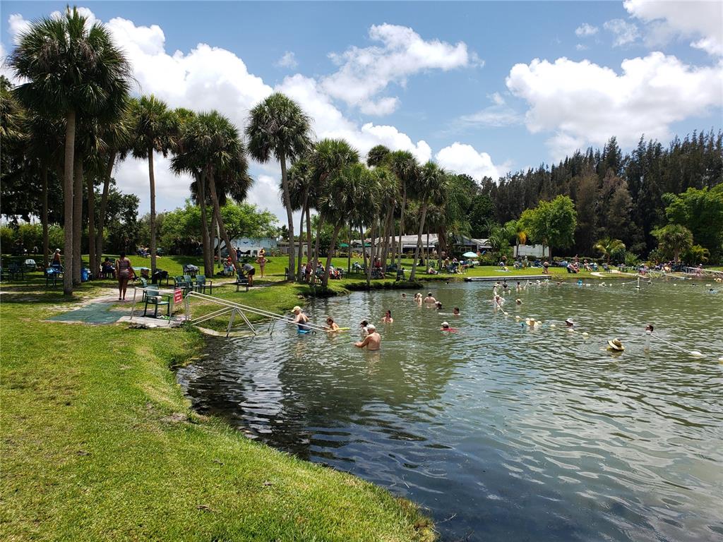 Listing photo id 41 for 1127227518 Spiral Lane