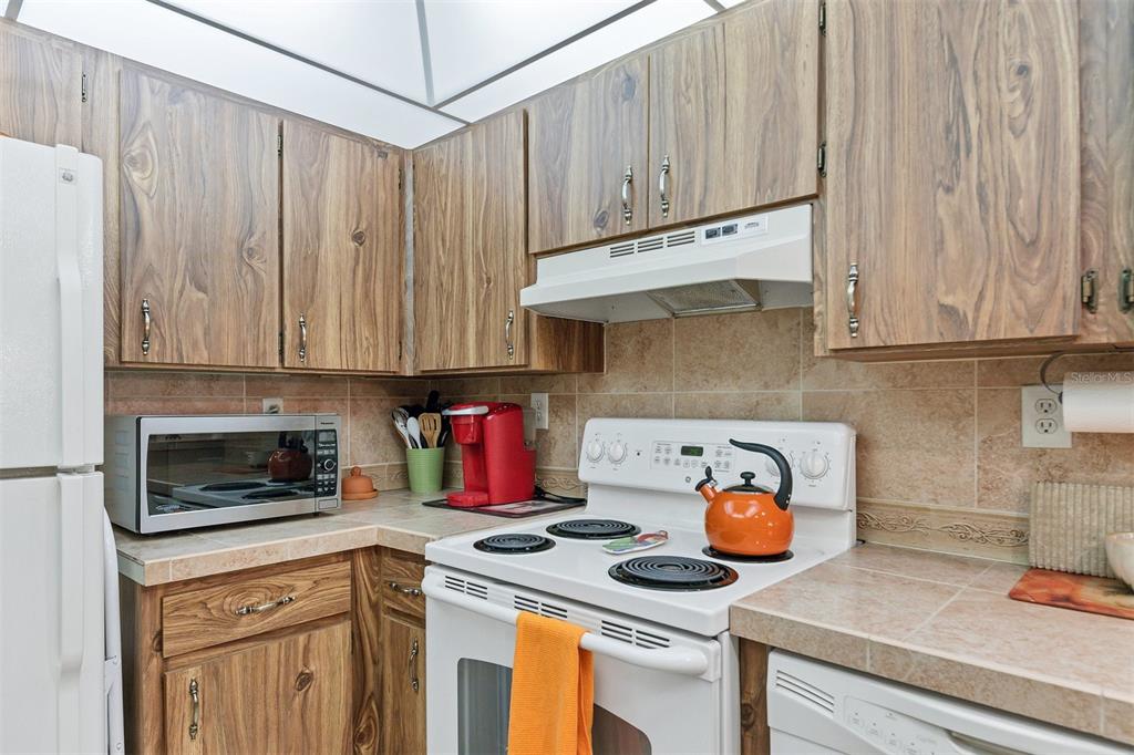 Image 4 of 29 For 3006 Caring Way 203