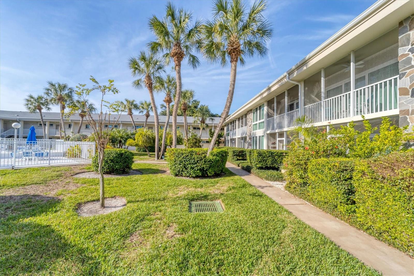 Details for 500 Washington Drive 18b, SARASOTA, FL 34236