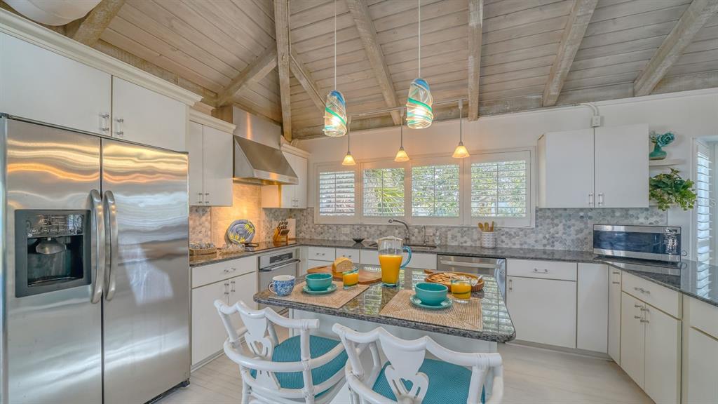 Image 17 of 91 For 6570 Manasota Key Road