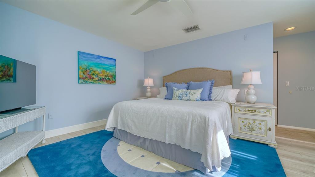 Image 28 of 91 For 6570 Manasota Key Road