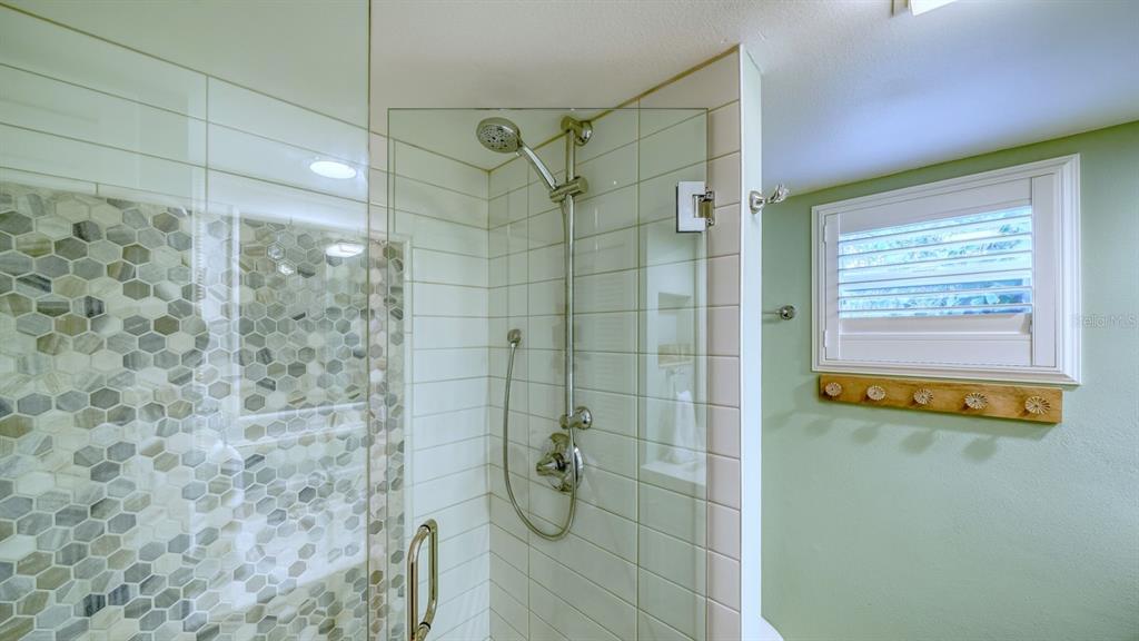 Image 42 of 91 For 6570 Manasota Key Road