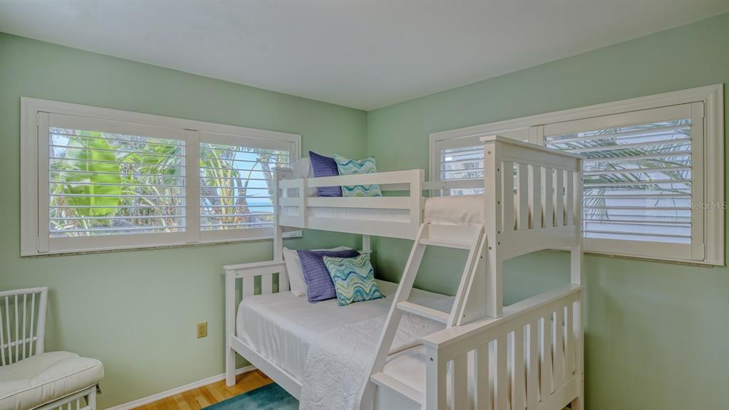 Image 43 of 91 For 6570 Manasota Key Road