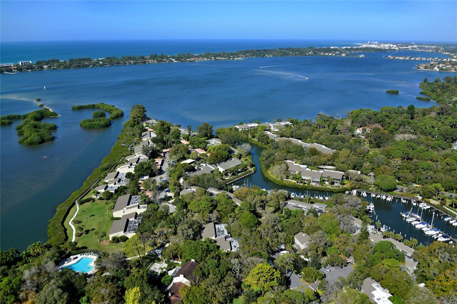 Image 28 of 29 For 1511 Pelican Point Drive Ba180