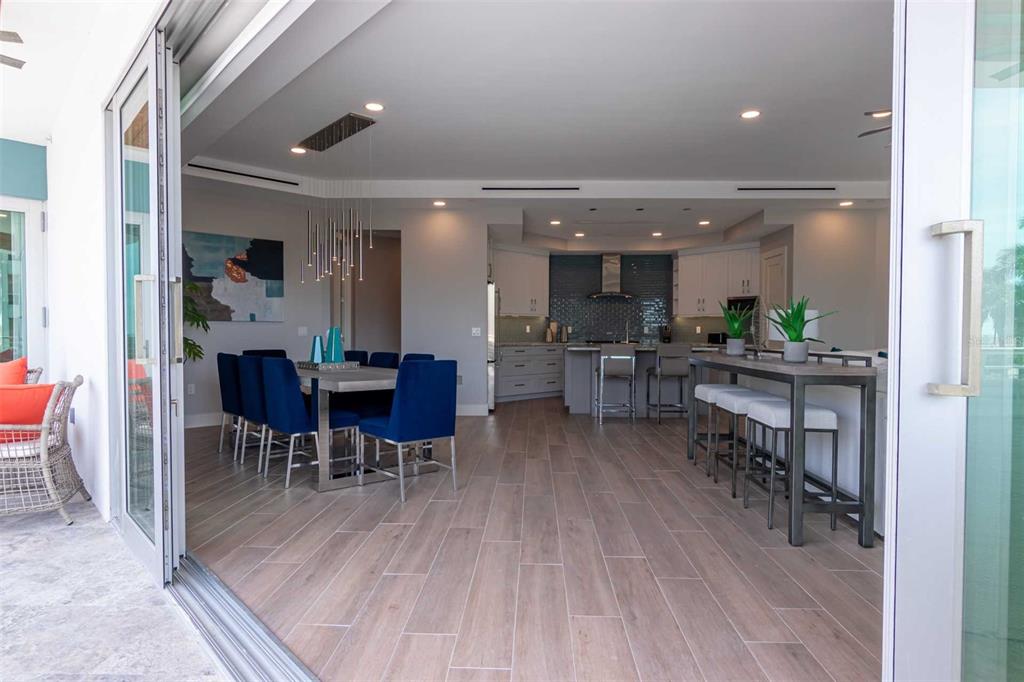 Image 23 of 27 For 1140 Seaside Drive 101