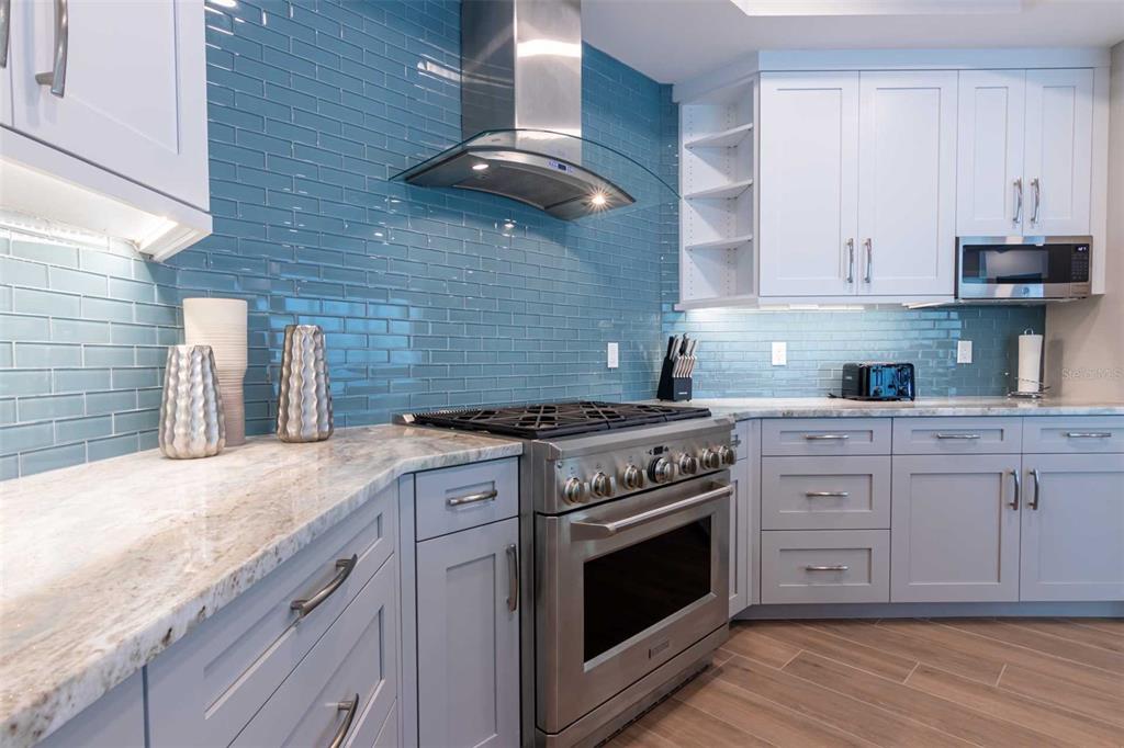 Image 8 of 27 For 1140 Seaside Drive 101