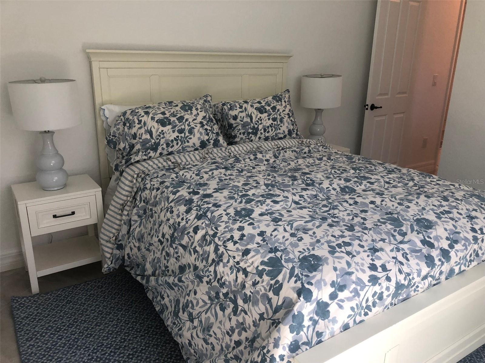 Image 30 of 37 For 5720 Cheech Glen