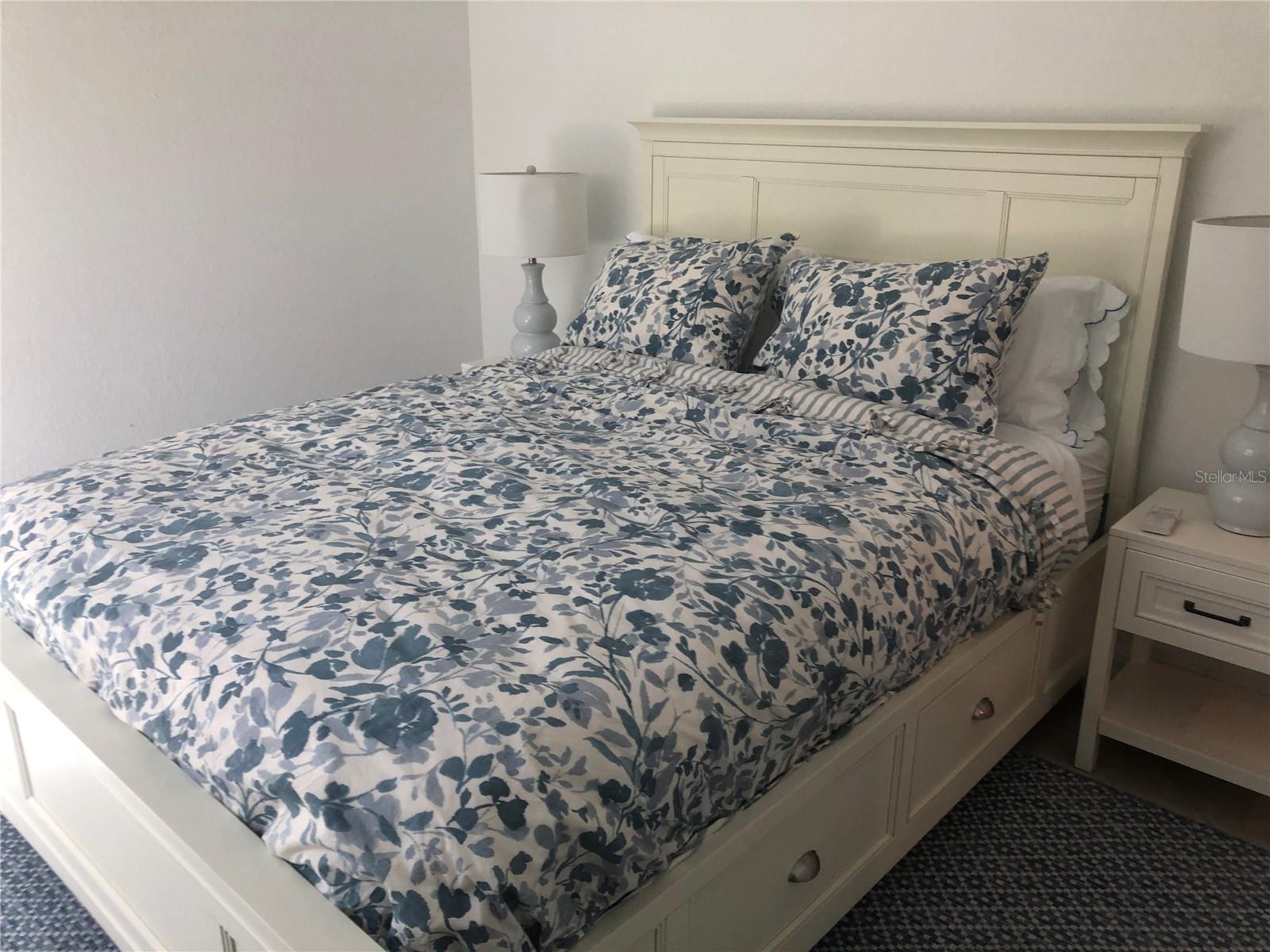 Image 31 of 37 For 5720 Cheech Glen