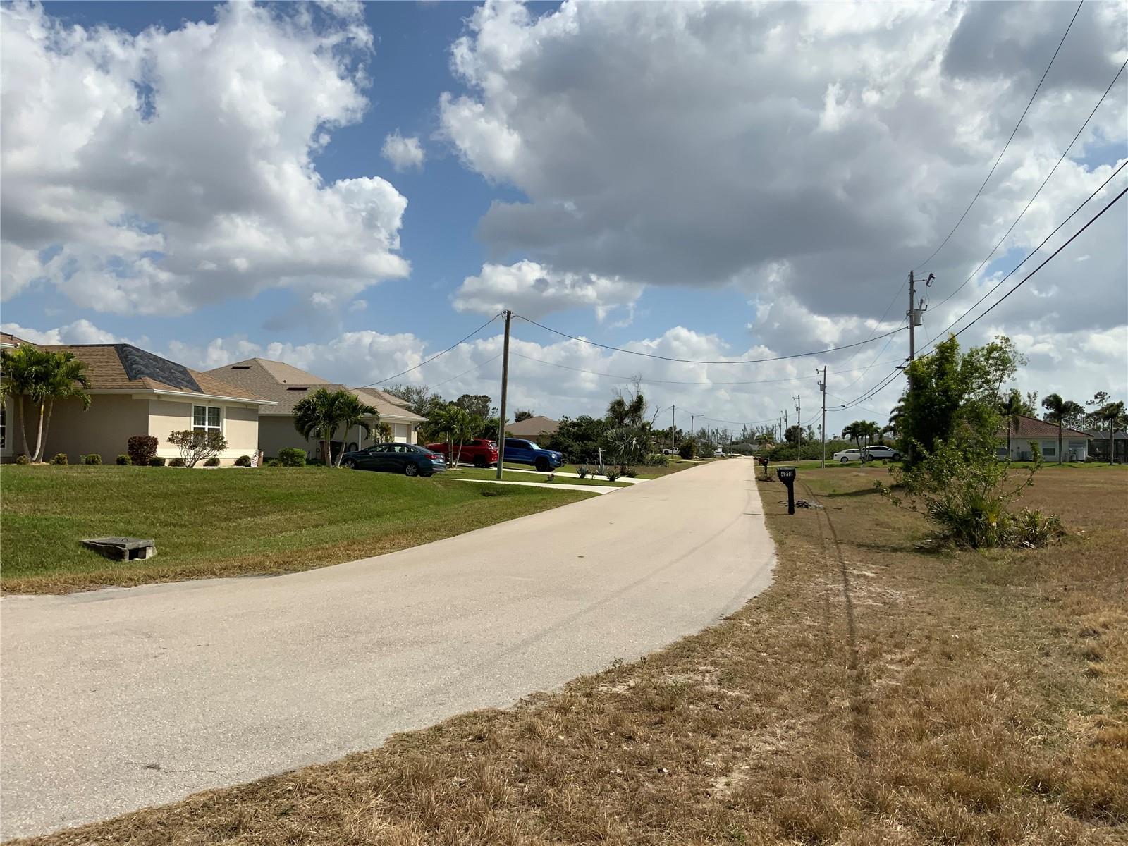 Image 18 of 18 For 2113 43rd Lane