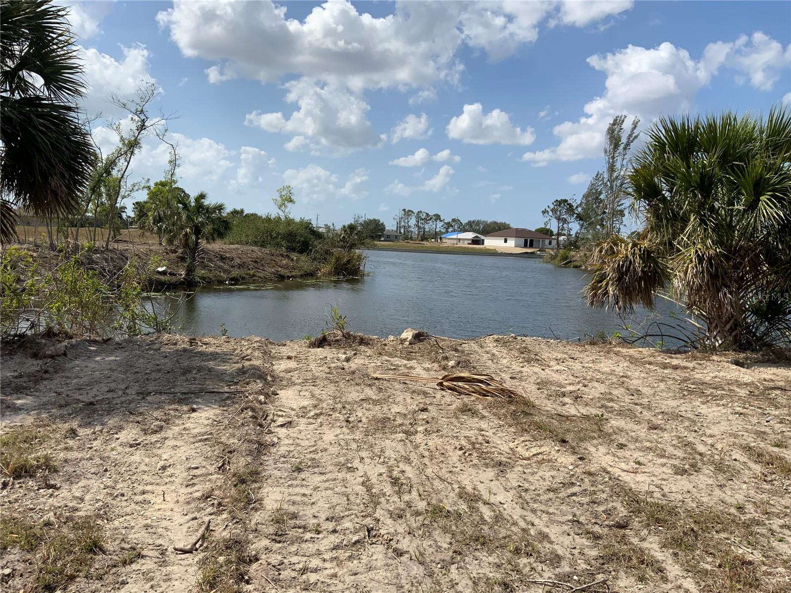 Image 9 of 18 For 2113 43rd Lane