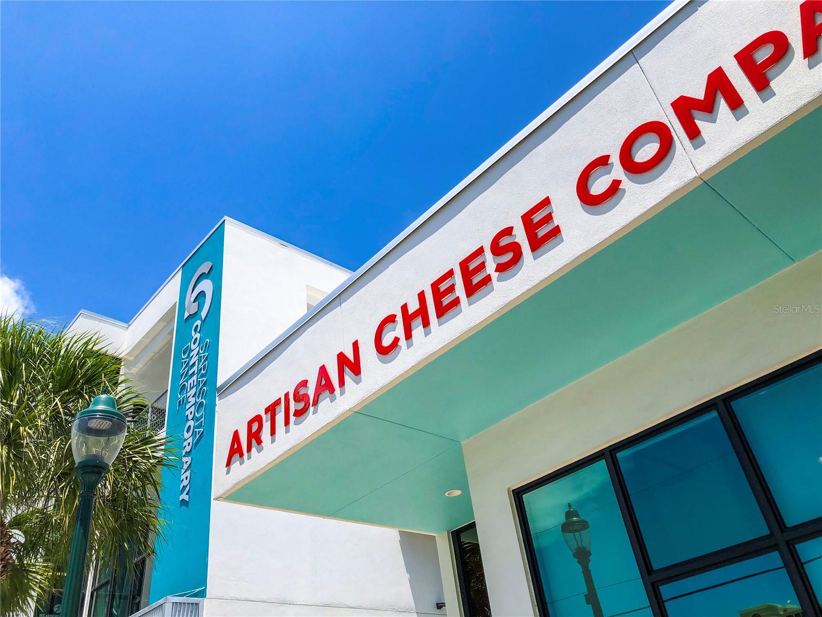 Image 15 of 27 For 430 Kumquat Court 510