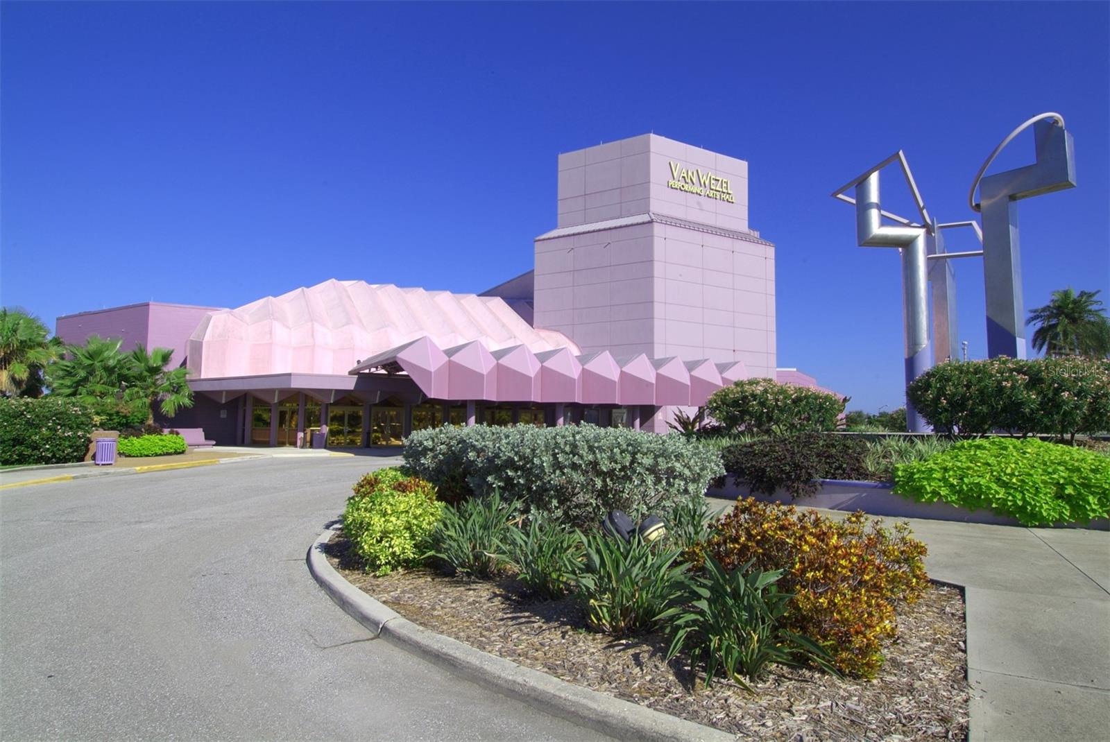 Image 9 of 27 For 430 Kumquat Court 510