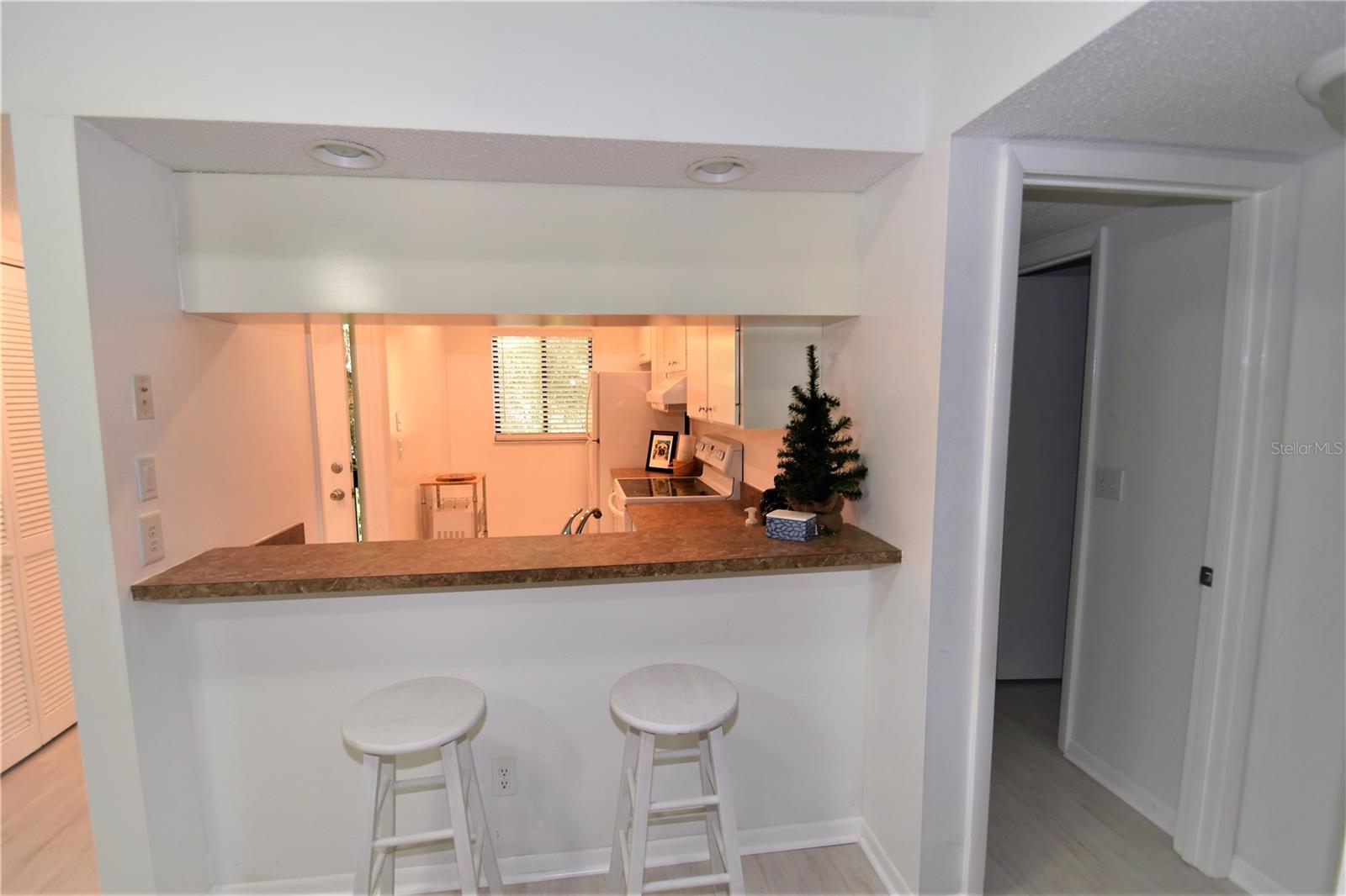 Image 3 of 26 For 1709 Pelican Cove Road Gl446