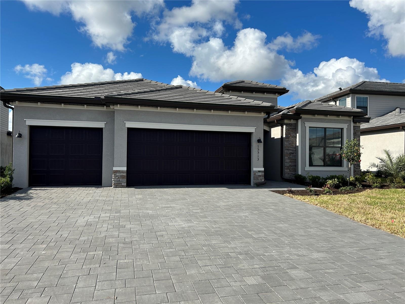 Image 2 of 35 For 15513 White Linen Drive