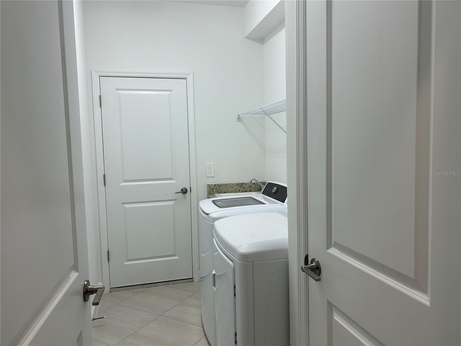 Image 20 of 35 For 15513 White Linen Drive