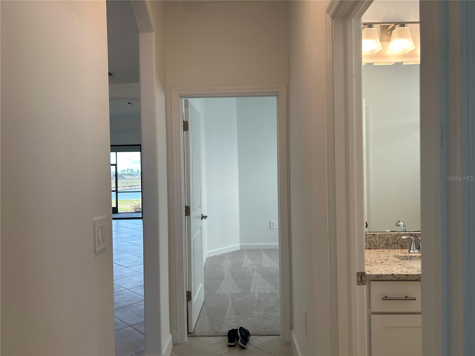 Image 24 of 35 For 15513 White Linen Drive