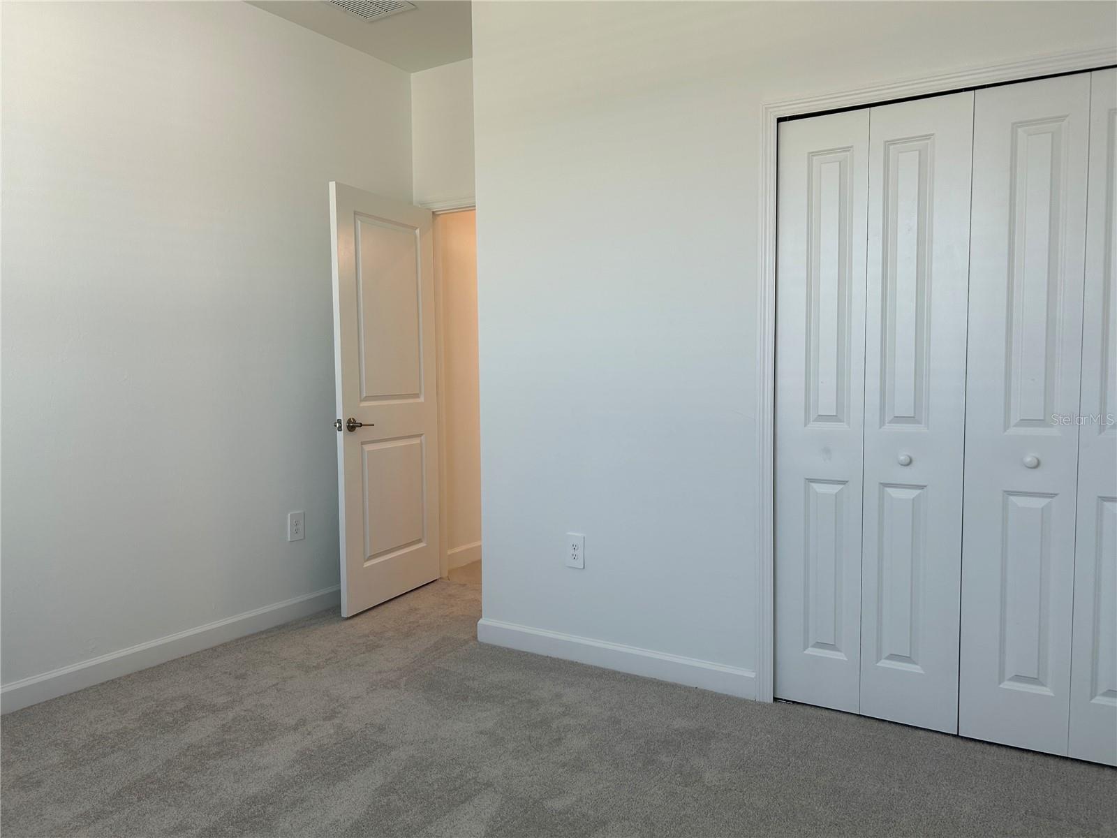 Image 25 of 35 For 15513 White Linen Drive