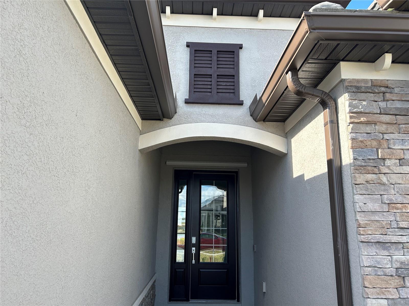 Image 3 of 35 For 15513 White Linen Drive