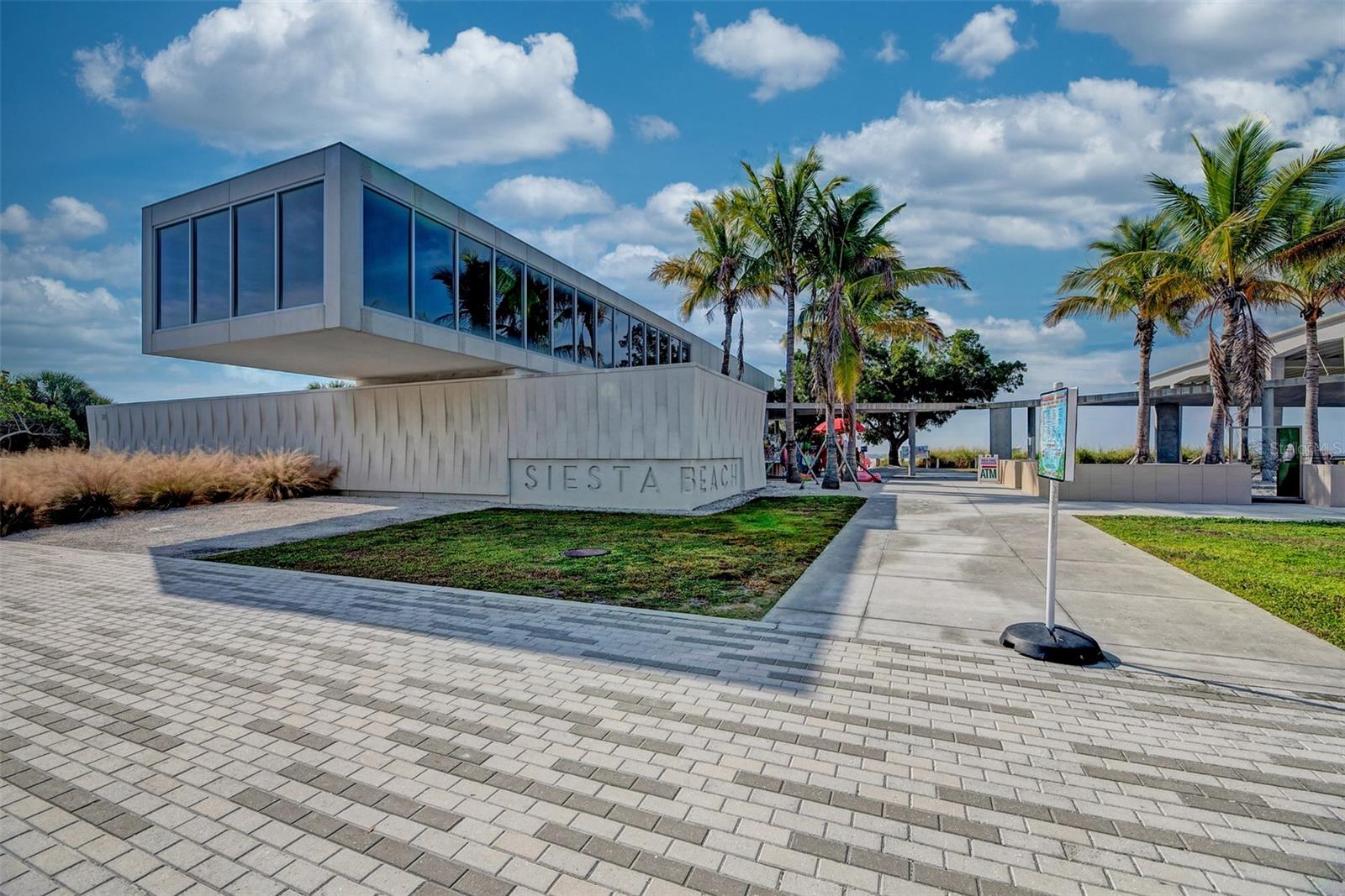 Image 85 of 98 For 345 Avenida Leona
