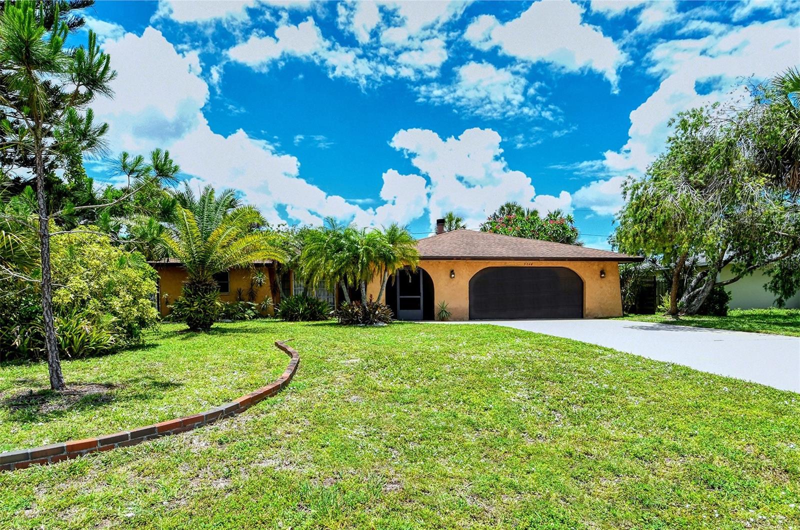 Details for 3646 Calliandra Drive, SARASOTA, FL 34232