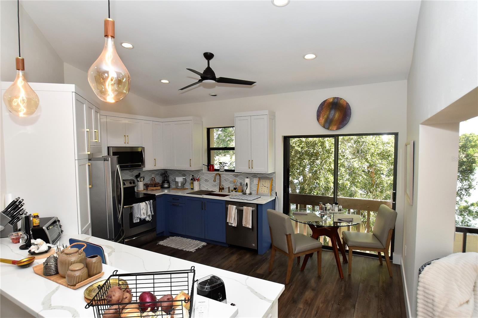 Image 15 of 24 For 1631 Starling Drive 204