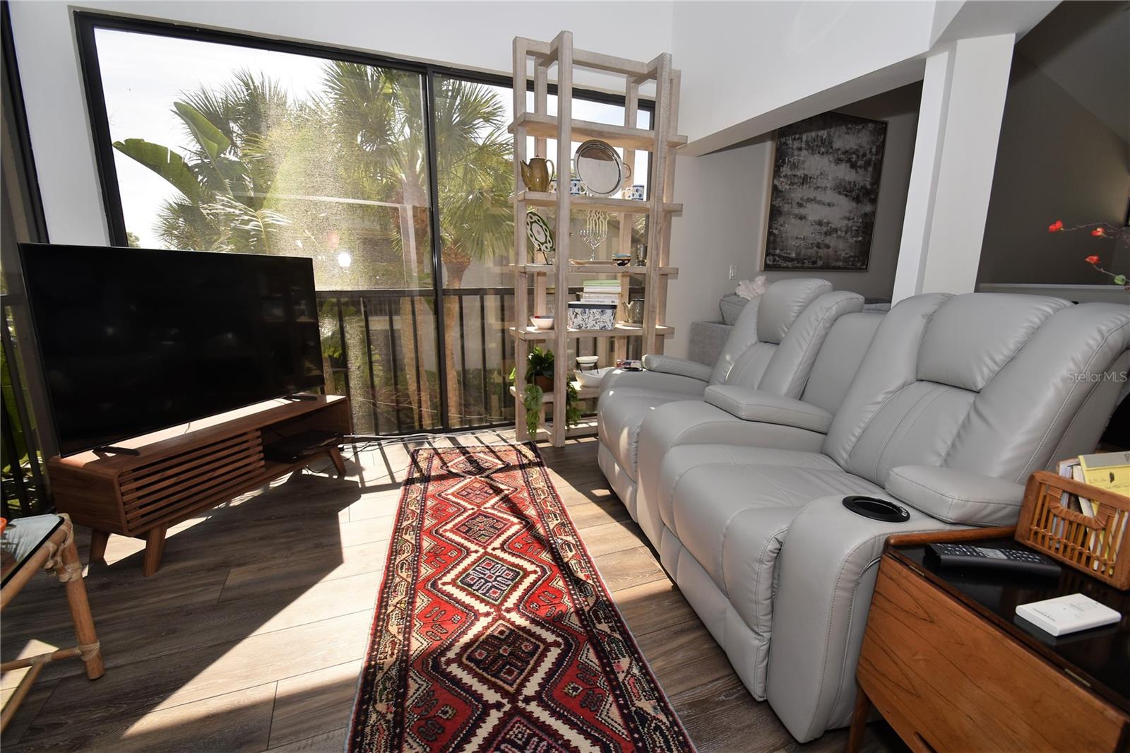 Image 9 of 24 For 1631 Starling Drive 204
