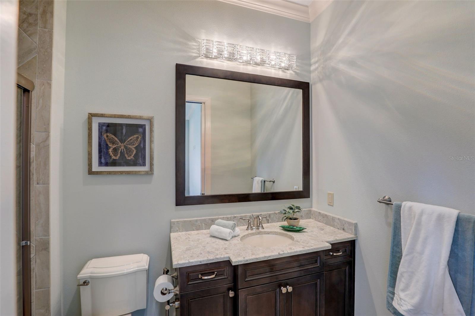 Listing photo id 62 for 8407 Broadstone Court