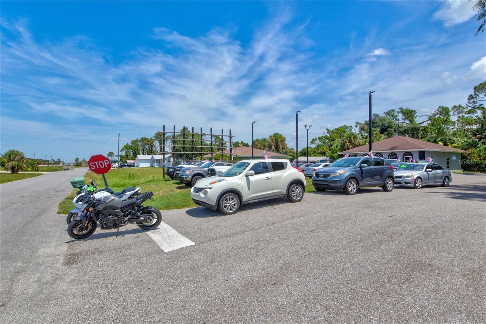 Image 6 of 62 For 340 Tamiami Trail